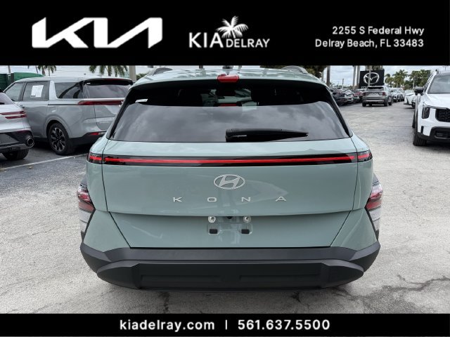 Used 2024 Hyundai Kona SEL FWD image 4