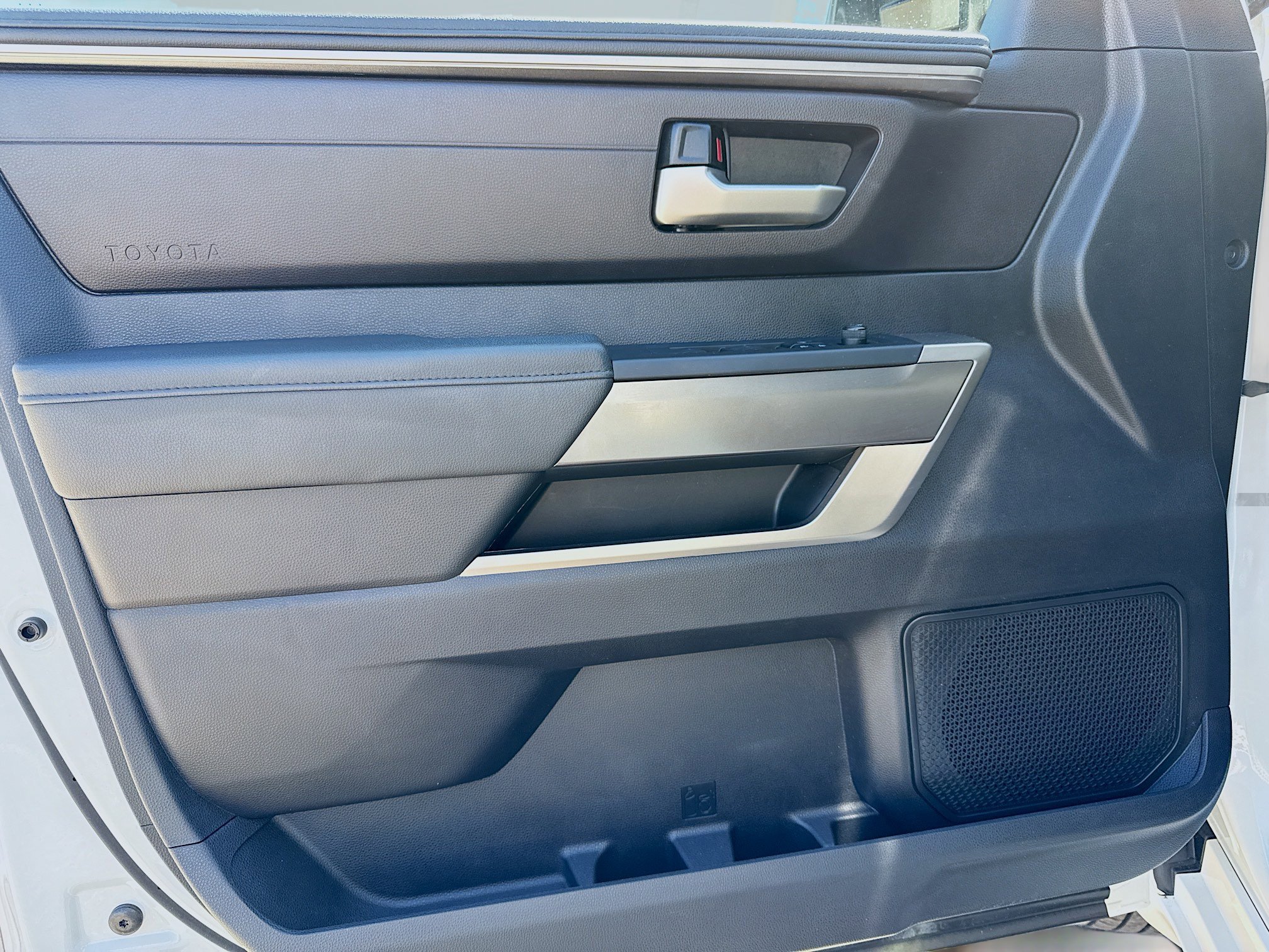 Used 2023 Toyota Tundra SR5 w/ SR5 Premium Package image 20