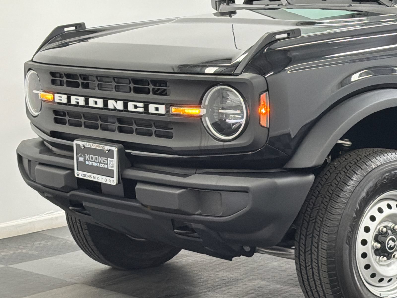 Used 2025 Ford Bronco 4-Door AWD/4WD video 2