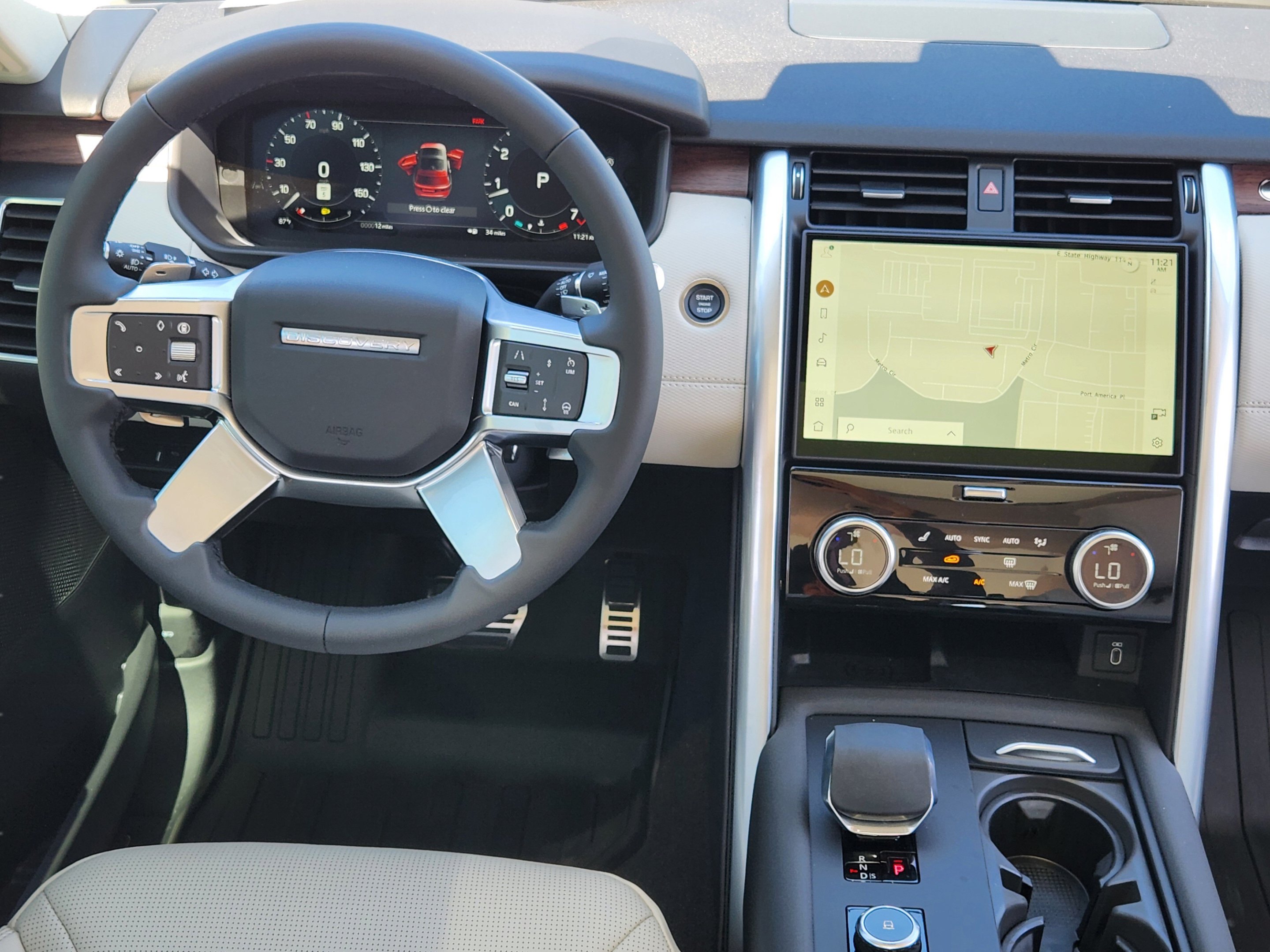 New 2026 Land Rover Discovery Dynamic SE AWD/4WD image 22