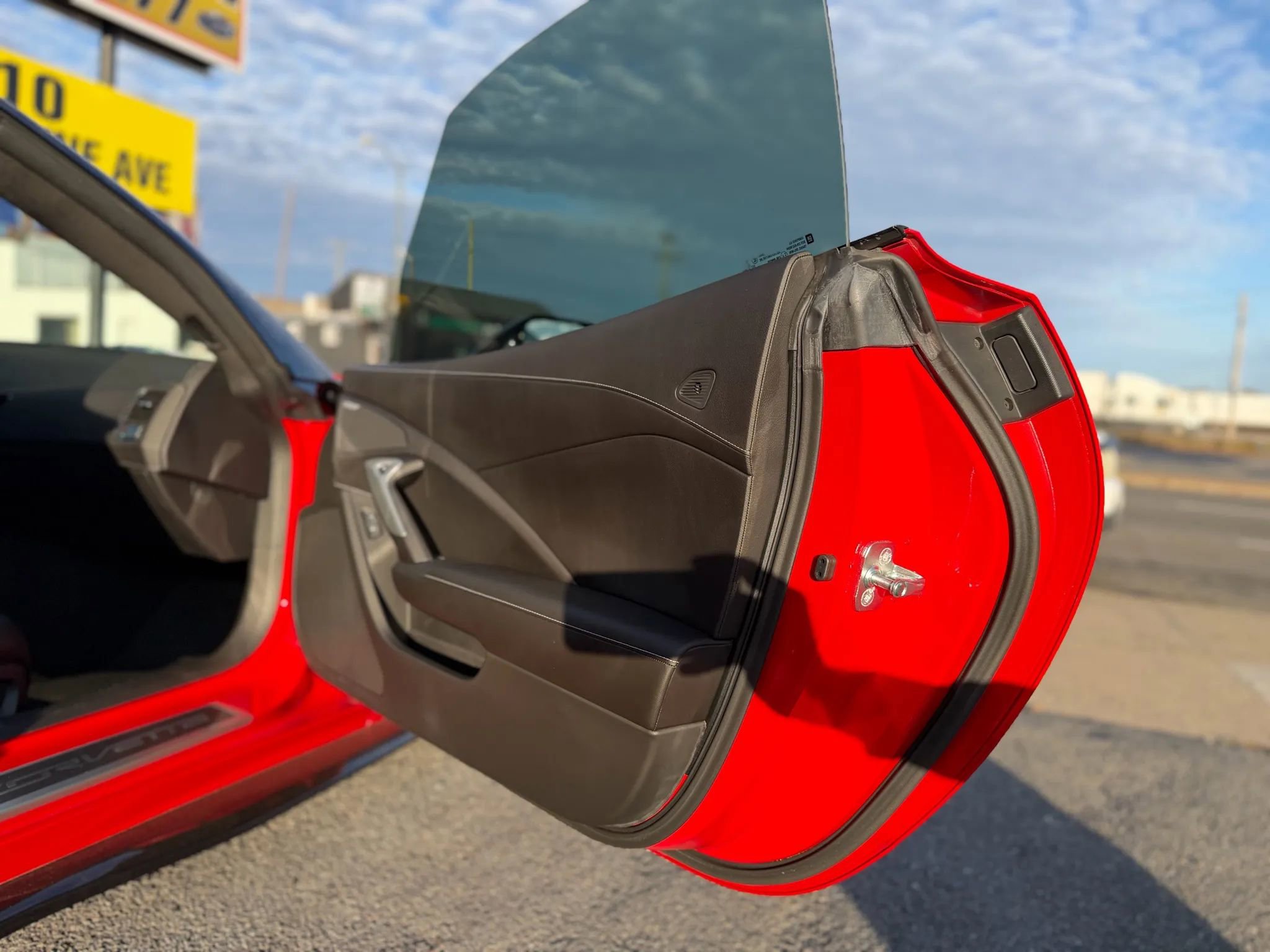 Used 2016 Chevrolet Corvette Z06 w/ 2LZ Preferred Equipment Group image 7