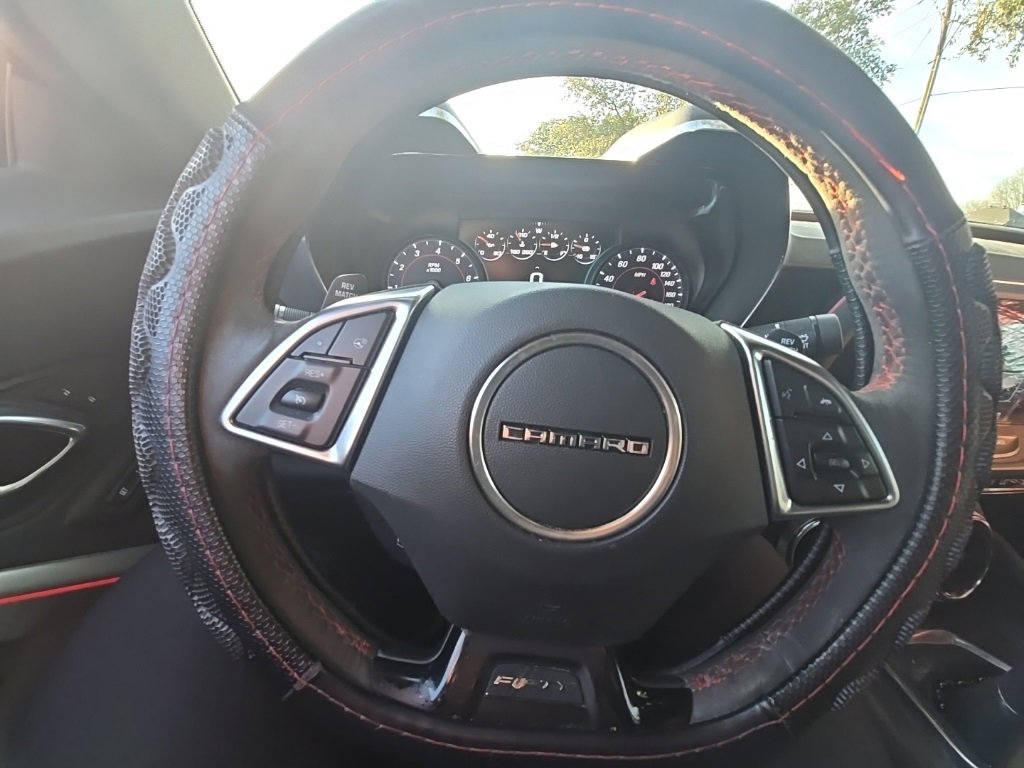 Used 2017 Chevrolet Camaro ZL1 image 19