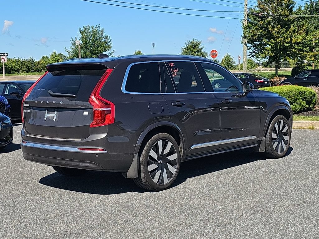 Used 2024 Volvo XC90 T8 Ultimate w/ Lounge Package AWD/4WD image 13