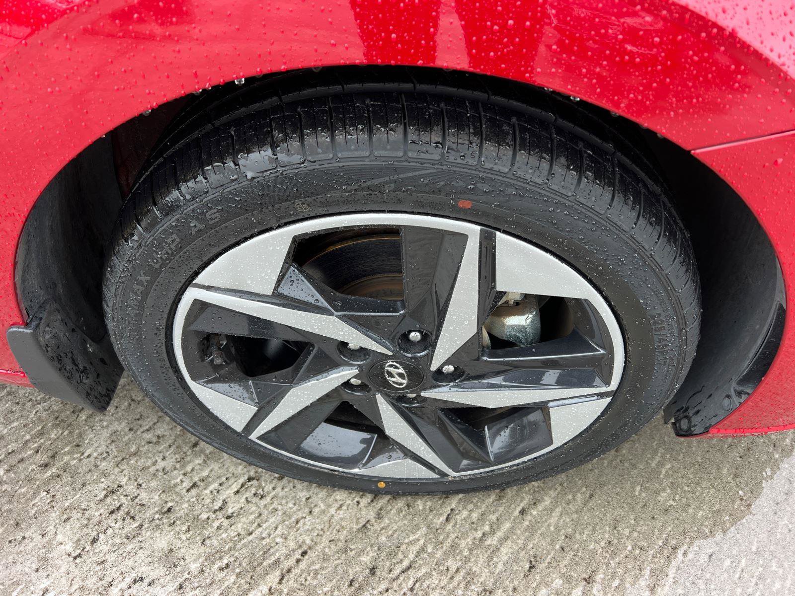 Used 2023 Hyundai Elantra SEL w/ Convenience Package image 12