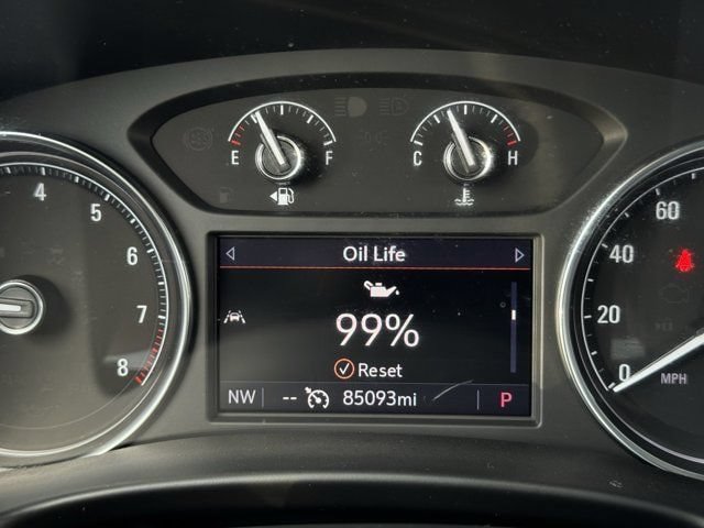 Used 2022 Buick Enclave Essence FWD image 15