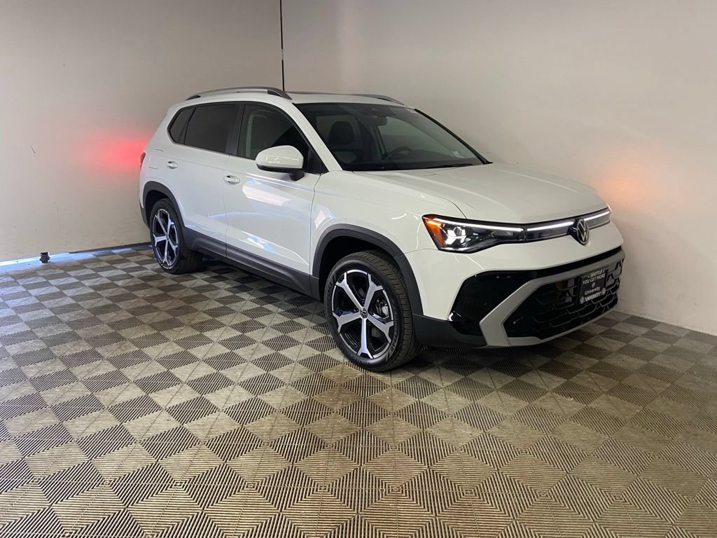 New 2026 Volkswagen Taos SEL AWD/4WD image 2
