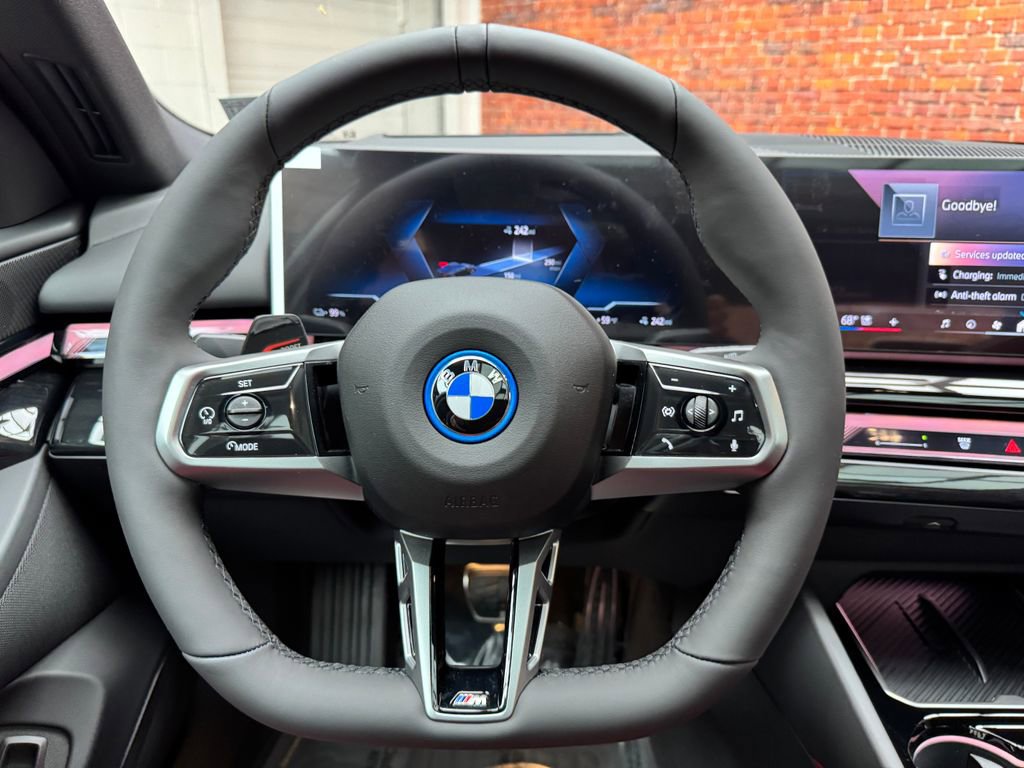 New 2026 BMW i5 eDrive40 w/ M Sport Package image 15