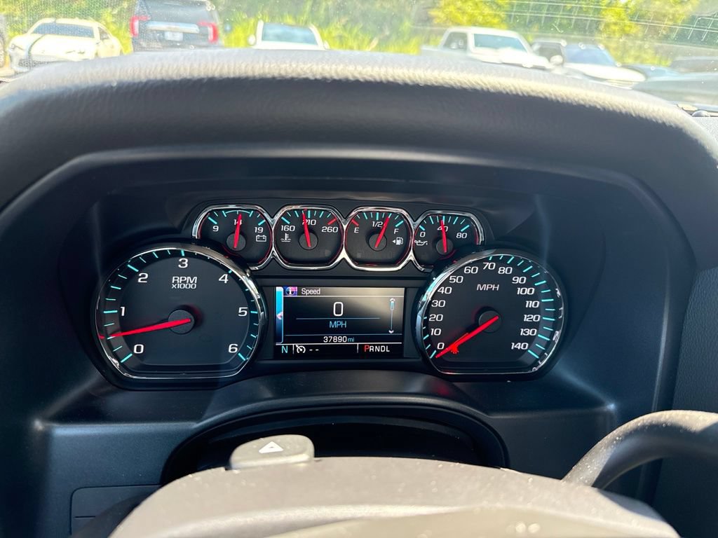 Used 2017 Chevrolet Silverado 1500 LT w/ All Star Edition RWD image 10