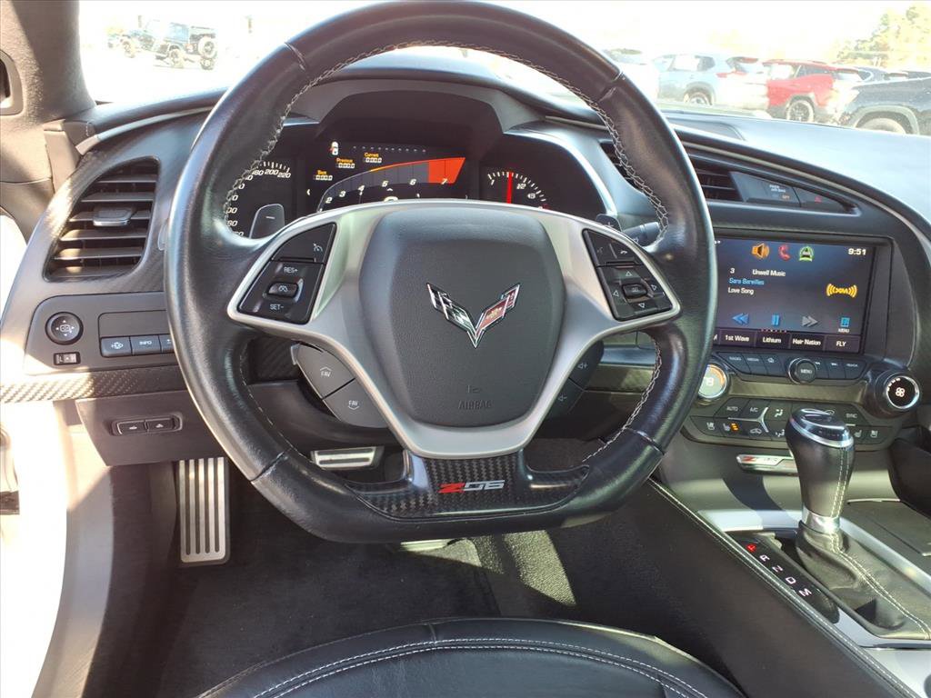 Used 2015 Chevrolet Corvette Z06 w/ 3LZ Preferred Equipment Group image 25