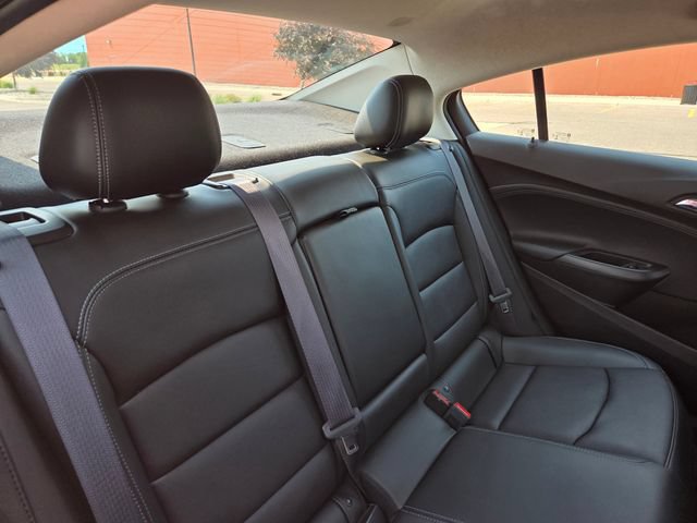 Used 2017 Chevrolet Cruze Premier FWD image 39