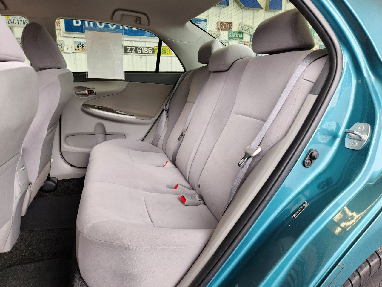 Used 2010 Toyota Corolla LE FWD image 6