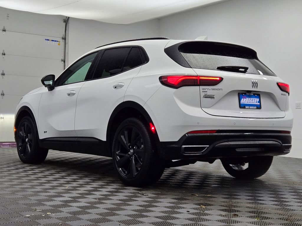 Used 2025 Buick Envision Sport Touring image 14