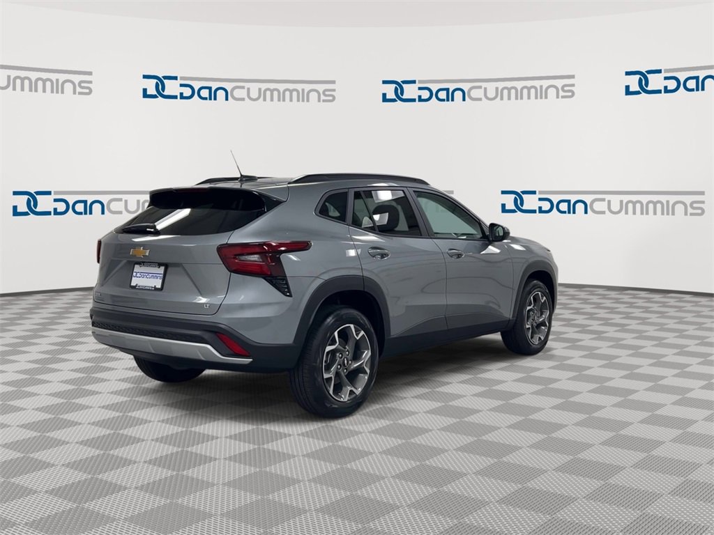 Certified 2025 Chevrolet Trax LT image 8