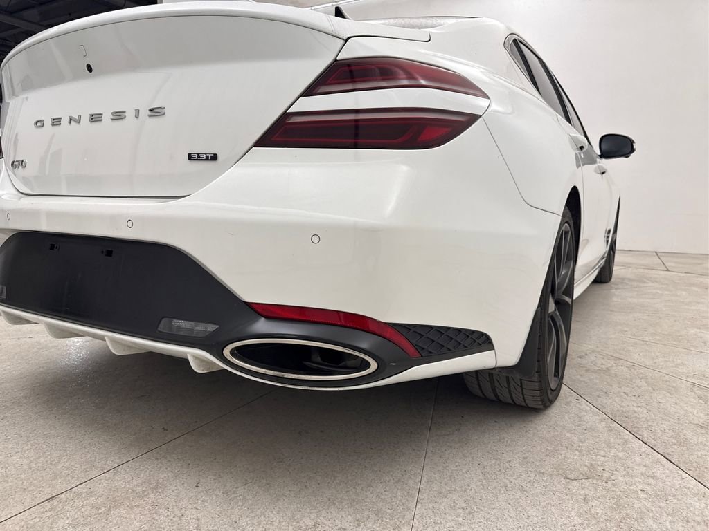 Used 2022 Genesis G70 3.3T image 23