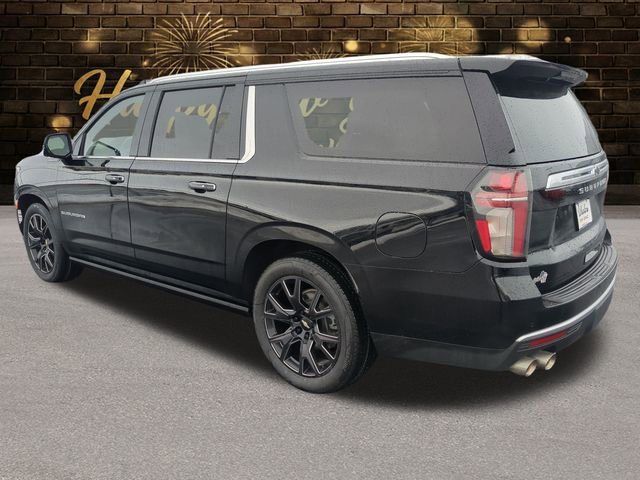 Used 2021 Chevrolet Suburban High Country image 3