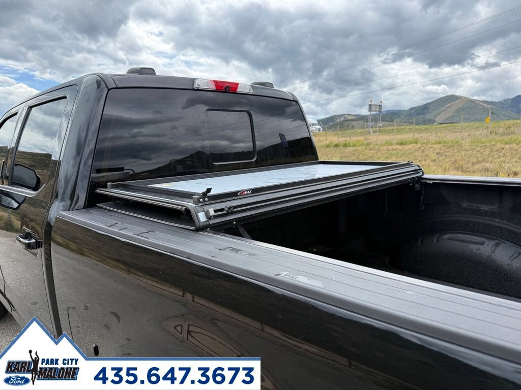 Used 2022 Ford F350 Lariat w/ Tremor Off-Road Package AWD/4WD image 11