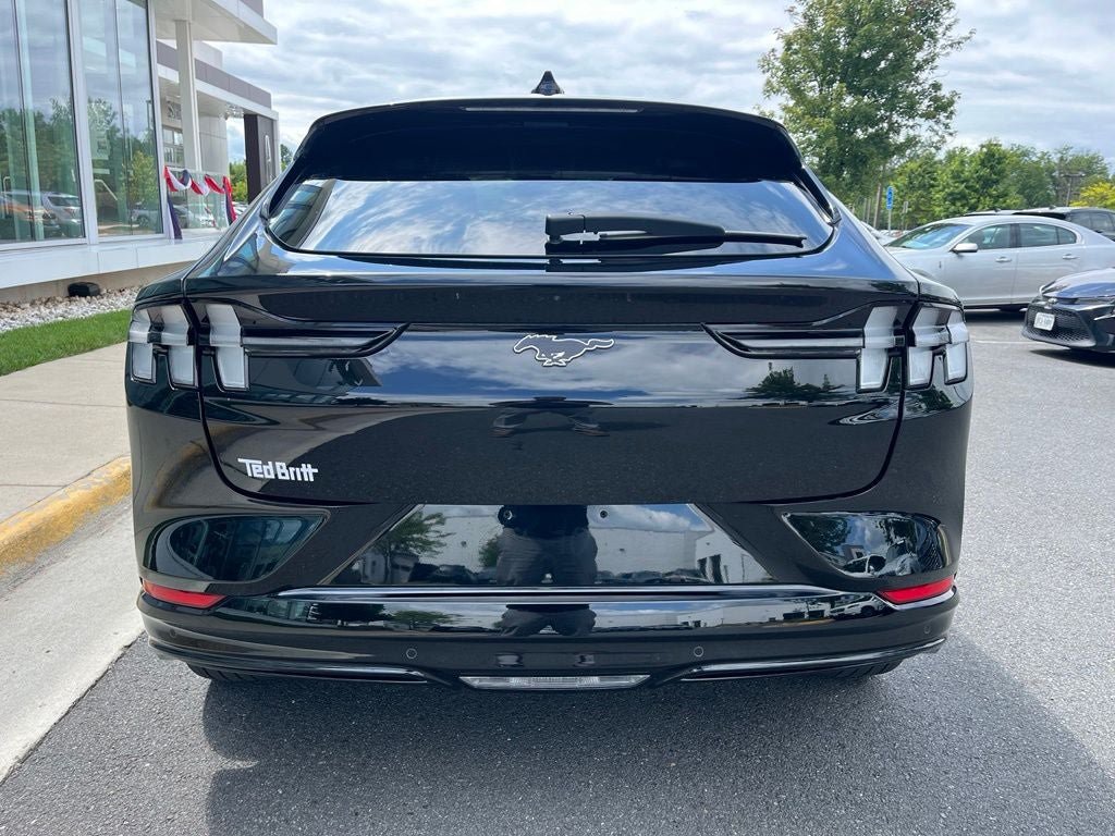 Used 2025 Ford Mustang Mach-E Premium w/ Sport Appearance Package AWD/4WD image 8