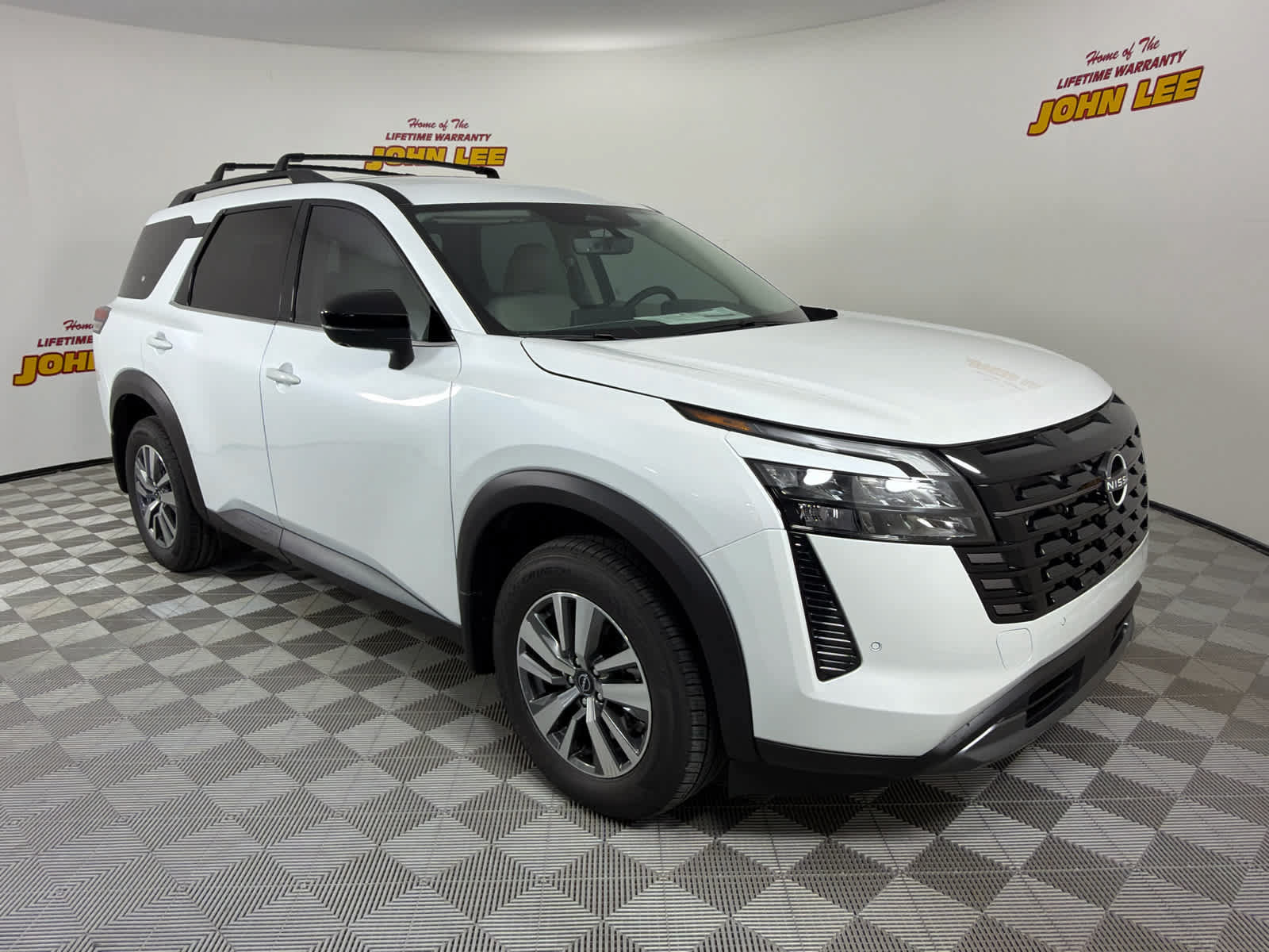 New 2026 Nissan Pathfinder SL FWD image 7