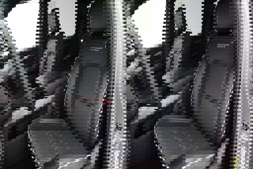 Used 2025 RAM 1500 Laramie w/ Night Edition image 26