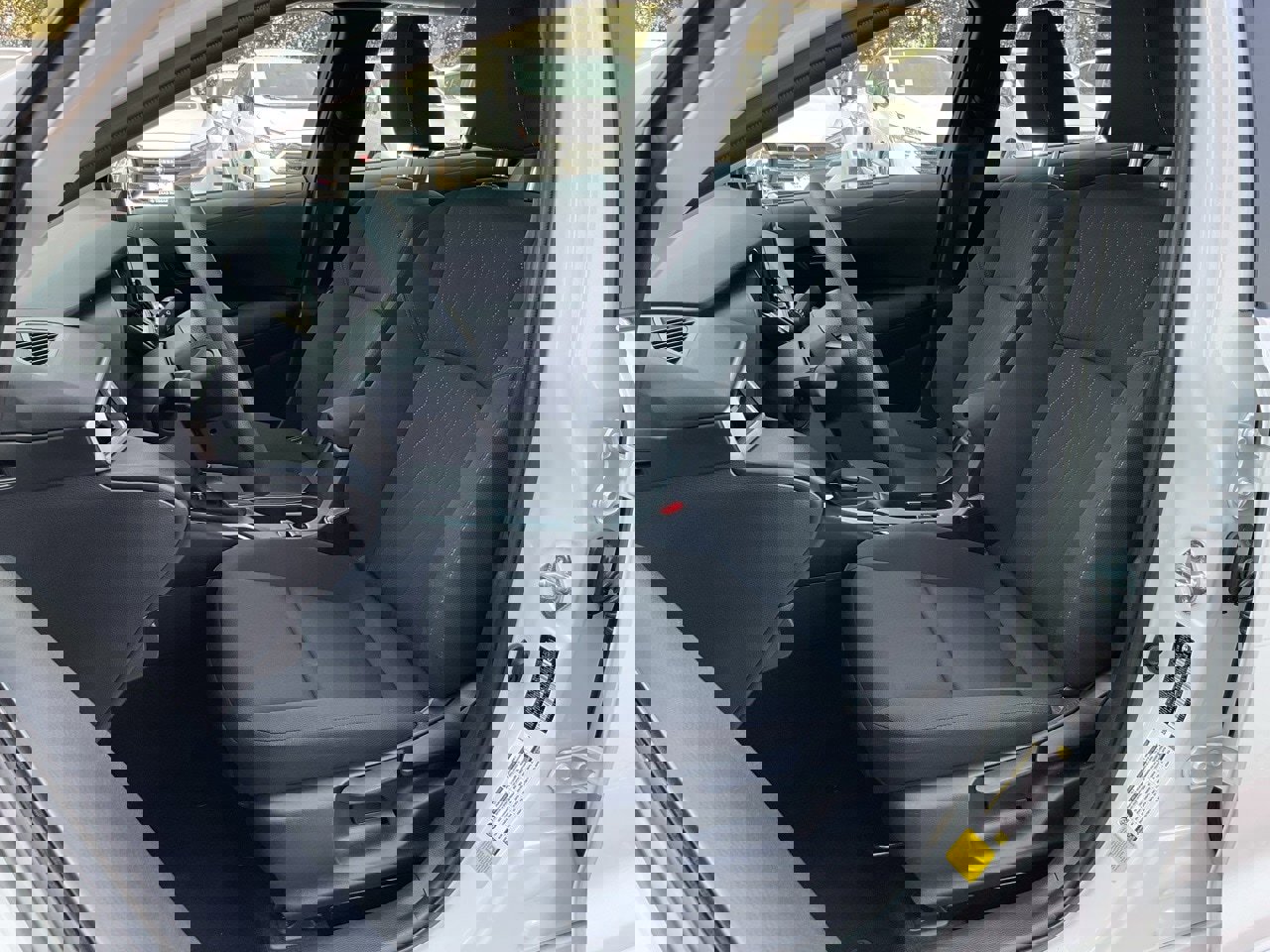 Used 2025 Toyota Corolla LE image 14