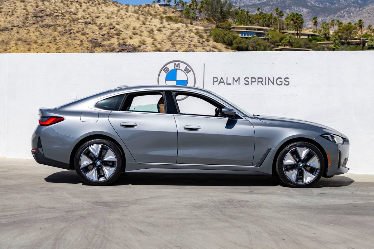 New 2026 BMW i4 eDrive40 w/ Premium Package RWD image 6