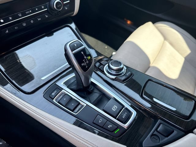 Used 2011 BMW 550i Sedan RWD image 26