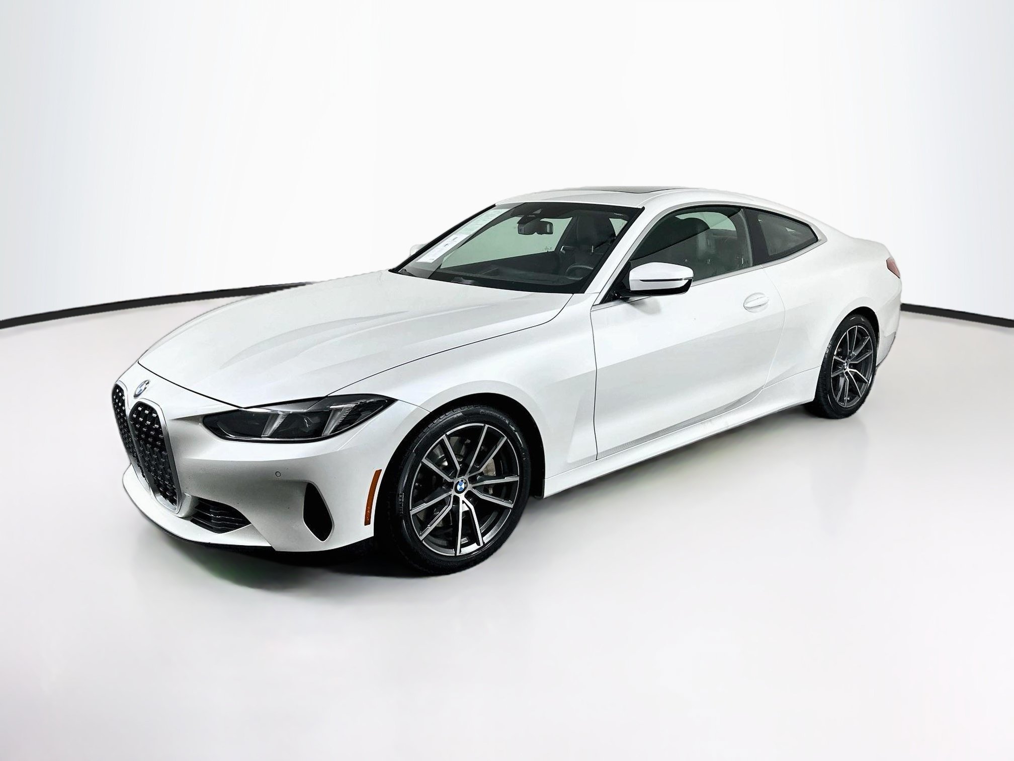 Used 2025 BMW 430i Coupe w/ Premium Package RWD image 3