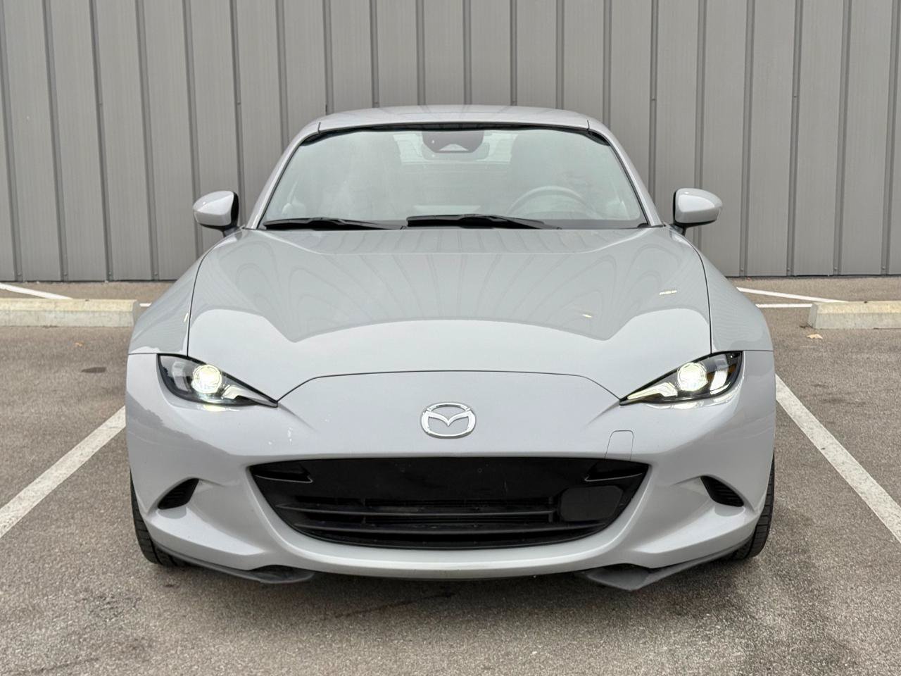 Used 2025 MAZDA MX-5 Miata RF Grand Touring RWD image 2