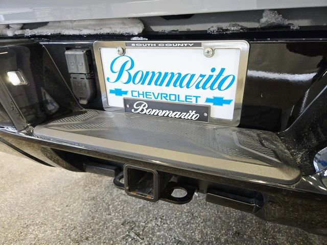 Used 2025 Chevrolet Silverado EV RST image 15