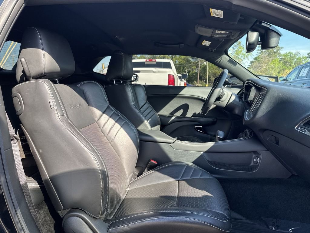 Used 2015 Dodge Challenger SRT Hellcat image 23