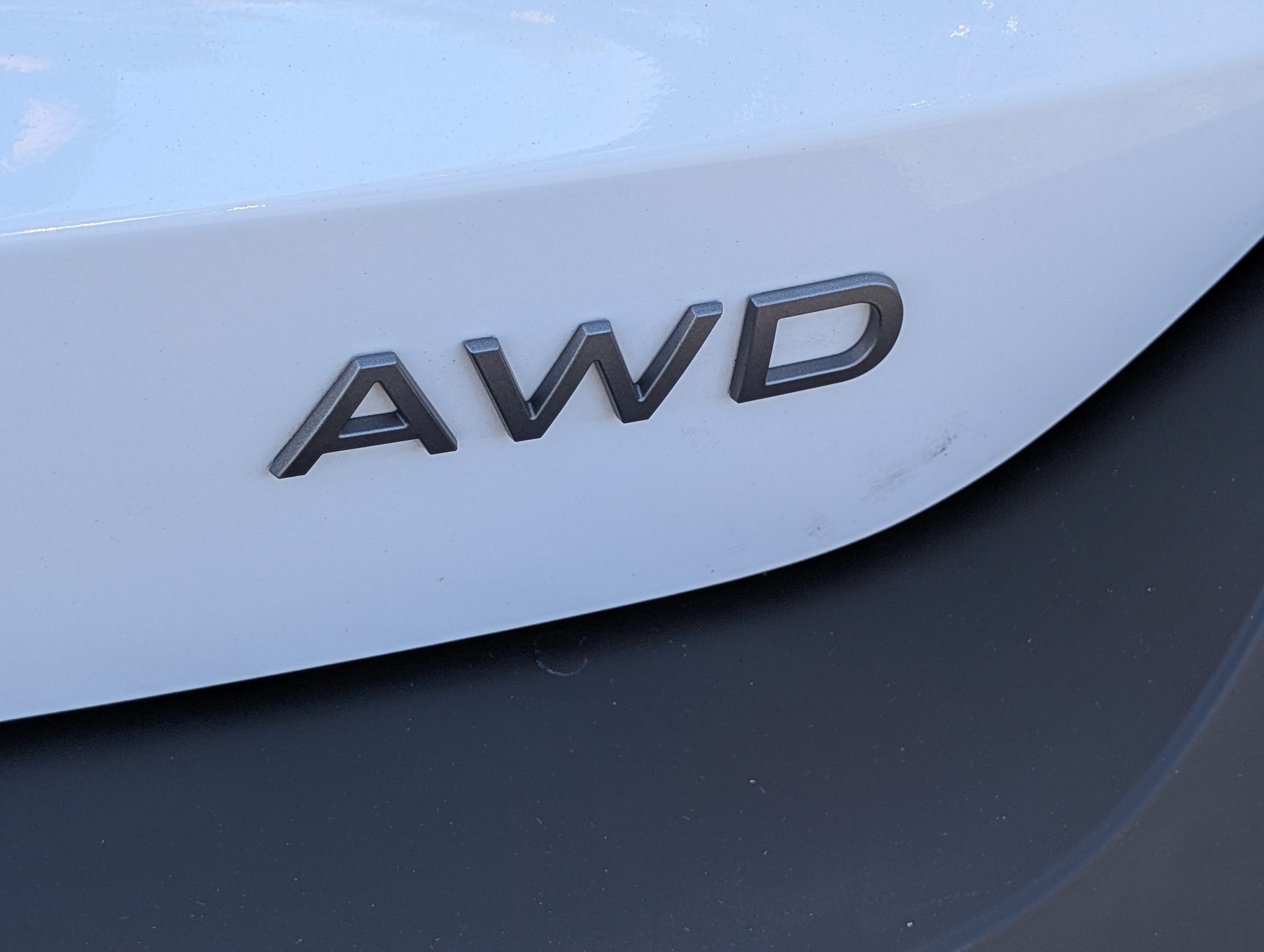 Certified 2025 Nissan Kicks SV AWD/4WD image 9