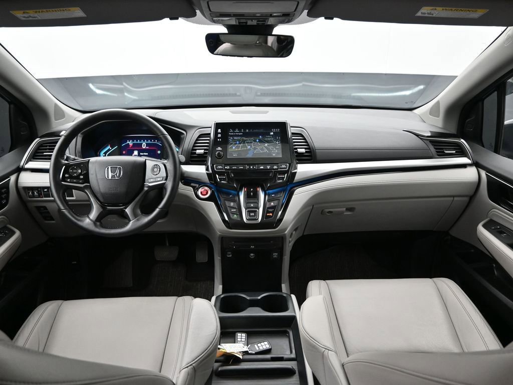 Certified 2024 Honda Odyssey Touring image 28