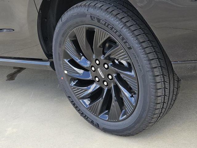New 2026 Lincoln Navigator L Reserve w/ Jet Appearance Package AWD/4WD image 8