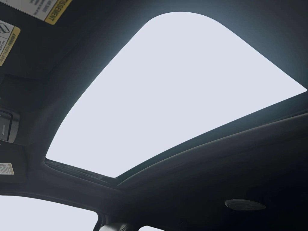 Used 2011 Ford F150 Raptor w/ Raptor Luxury Pkg AWD/4WD image 17