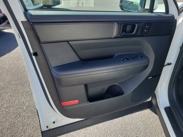 Used 2025 Hyundai Santa Fe Calligraphy AWD/4WD image 19