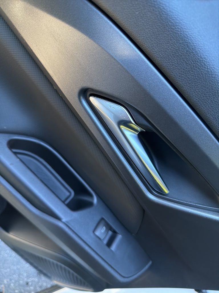 New 2026 Chevrolet Equinox EV LT image 28