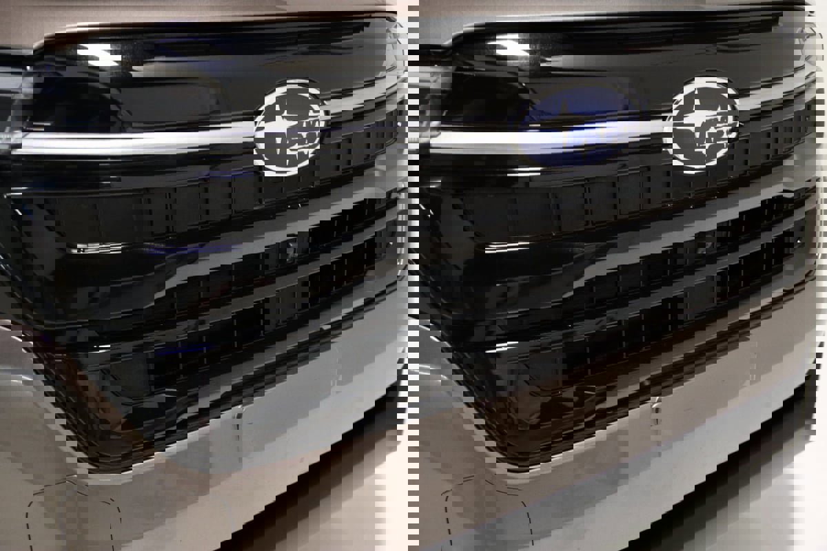 Used 2025 Subaru Forester Touring image 25