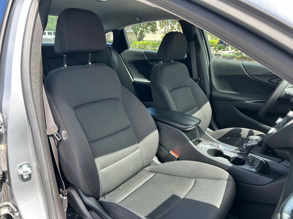 Used 2024 Chevrolet Malibu LT FWD image 43