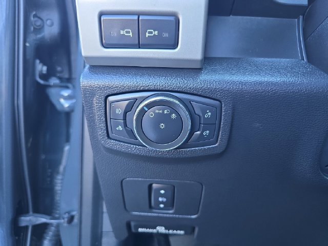 Used 2021 Ford F250 Lariat w/ Chrome Package AWD/4WD image 20