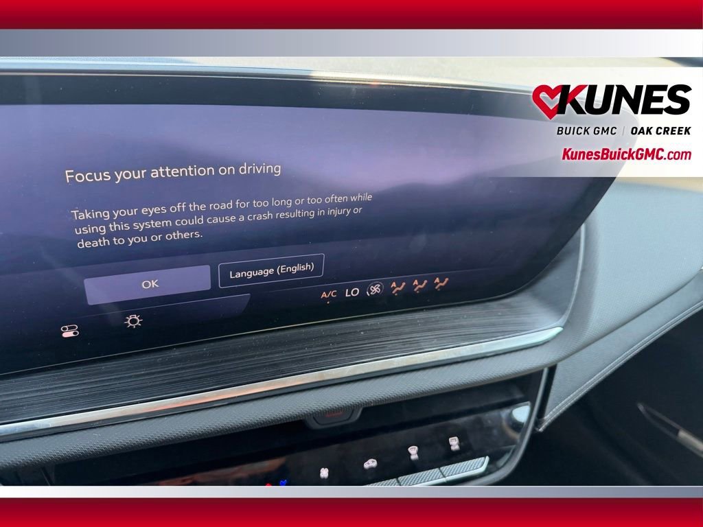 Used 2024 Buick Envision Preferred AWD/4WD image 17