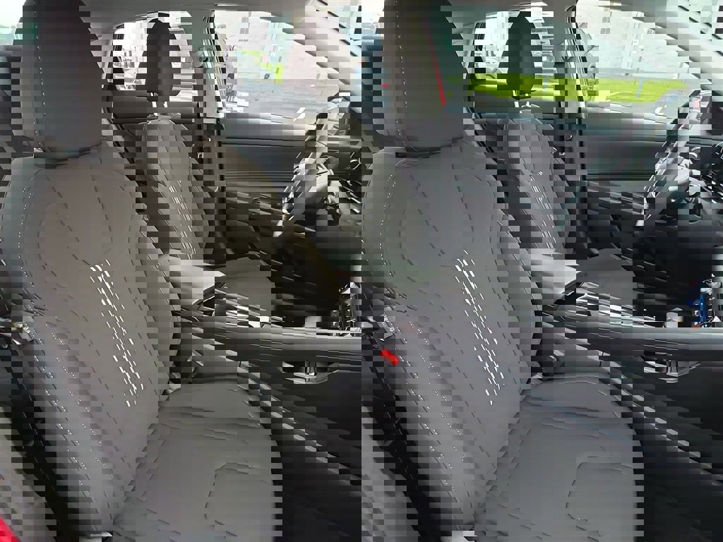 Used 2023 Hyundai Elantra SEL w/ Convenience Package image 24