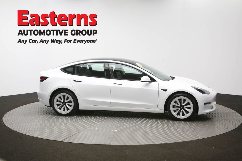 Used 2023 Tesla Model 3 Standard Range image 44