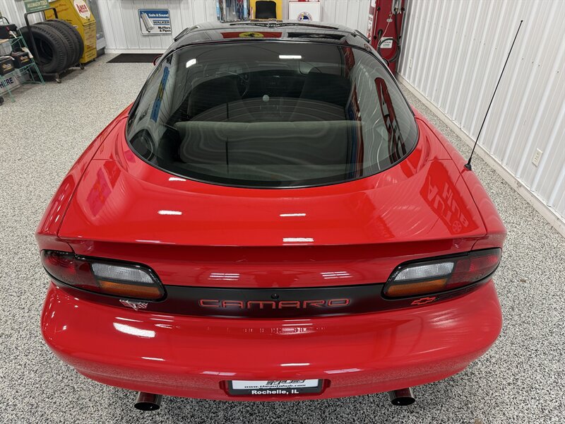 Used 2002 Chevrolet Camaro Z28 w/ Preferred Equipment Group 2 RWD image 23