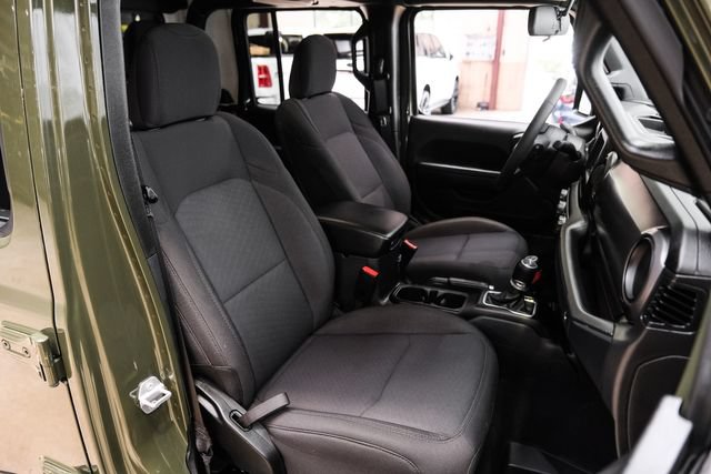 Used 2023 Jeep Gladiator Sport AWD/4WD image 58