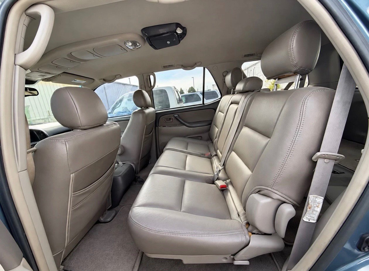 Used 2007 Toyota Sequoia SR5 AWD/4WD image 19
