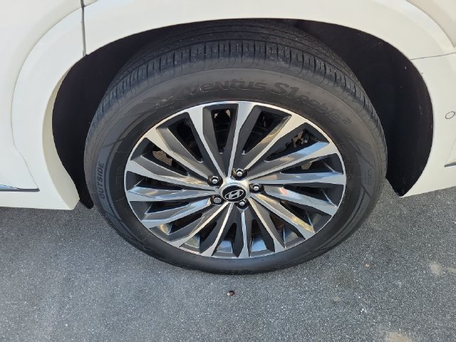 Used 2023 Hyundai Palisade Calligraphy FWD image 7