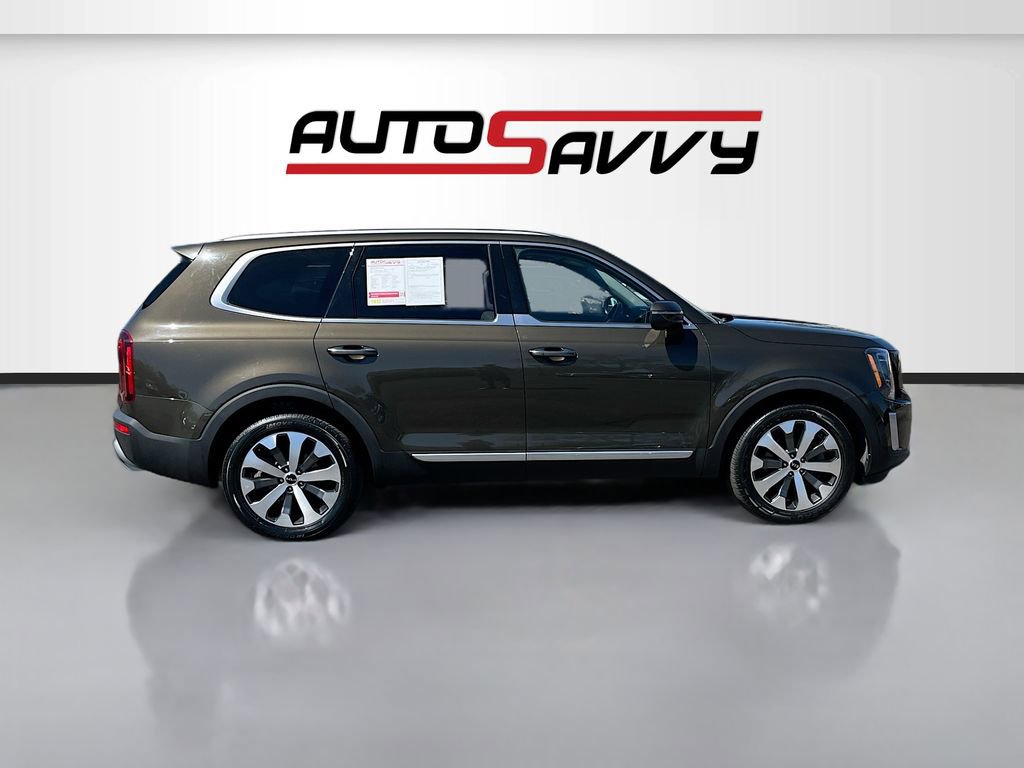 Used 2022 Kia Telluride S image 8