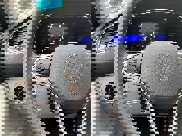 Used 2022 Volkswagen Tiguan SE AWD/4WD image 22