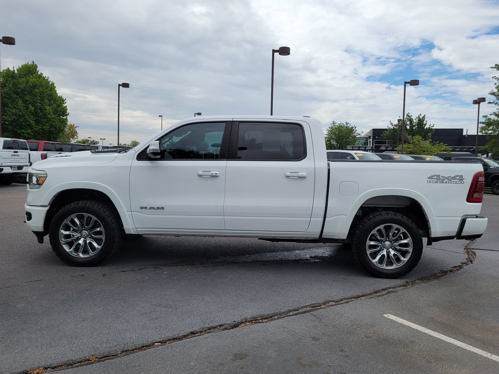 Used 2020 RAM 1500 Laramie w/ Sport Appearance Package AWD/4WD image 6