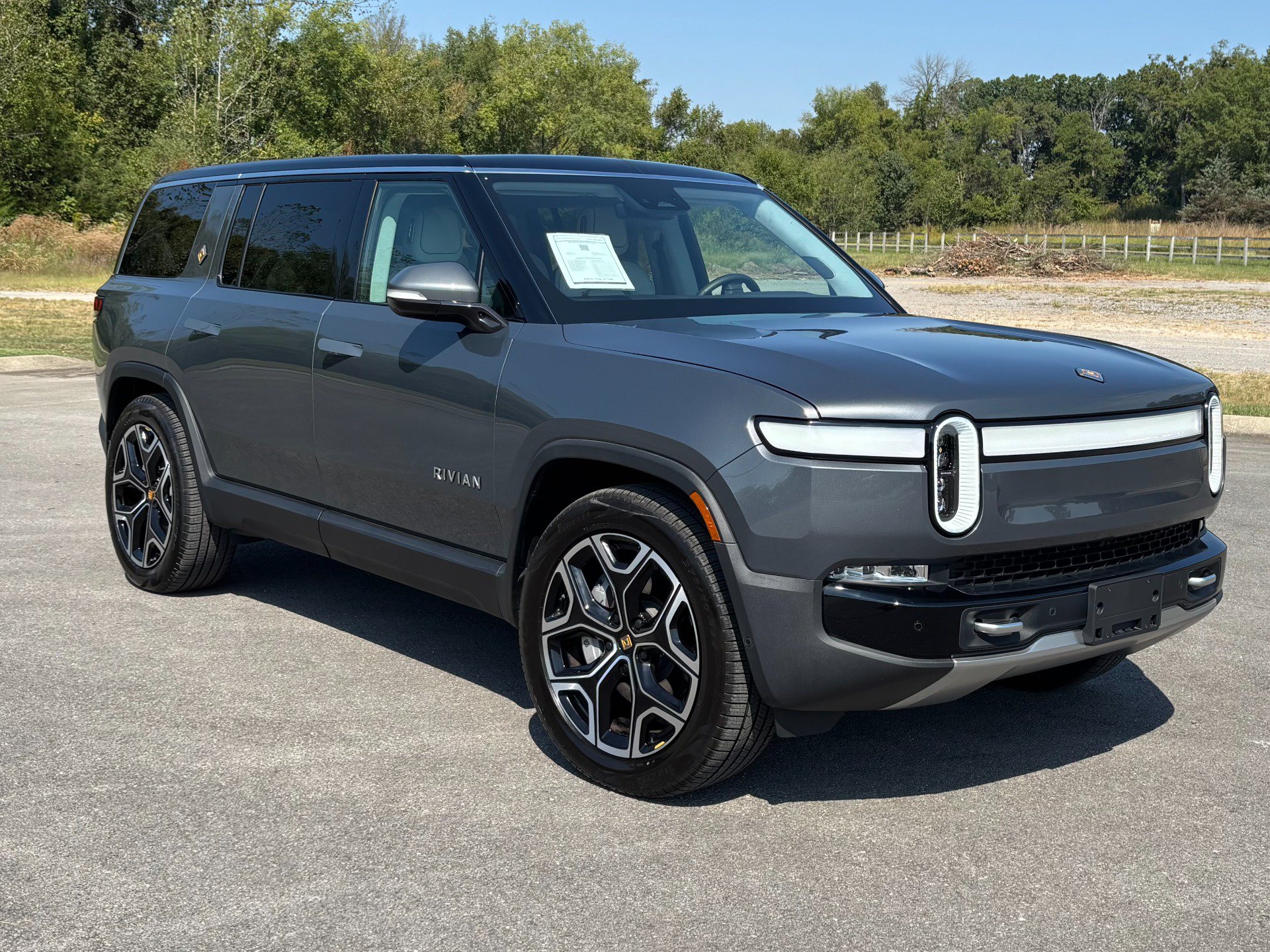 Used 2024 Rivian R1S Adventure Dual